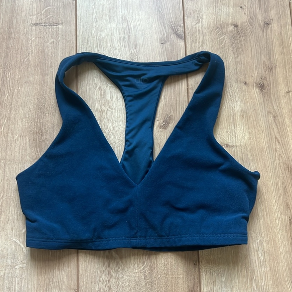 [UNWORN] ALO Yoga Base Bra - Eclipse